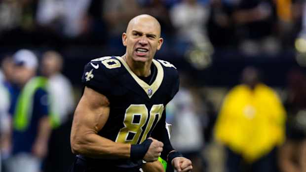 Jimmy Graham New Orleans Saints, Former Miami Hurricane